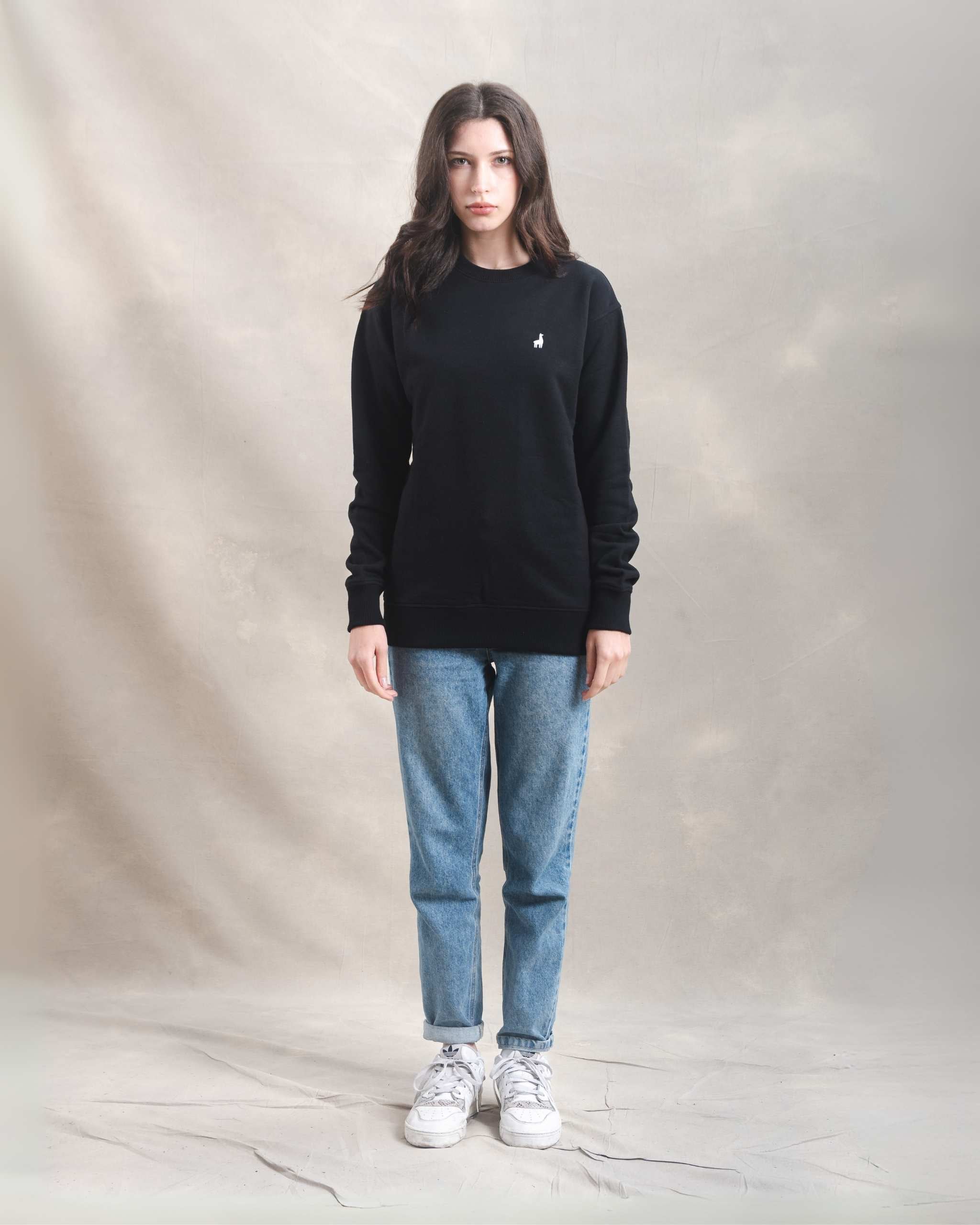 Polera Crewneck Oversize Negra