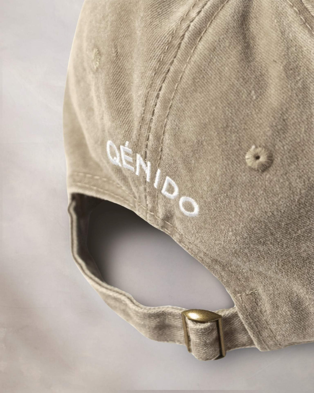 Gorra Beige White Qénido