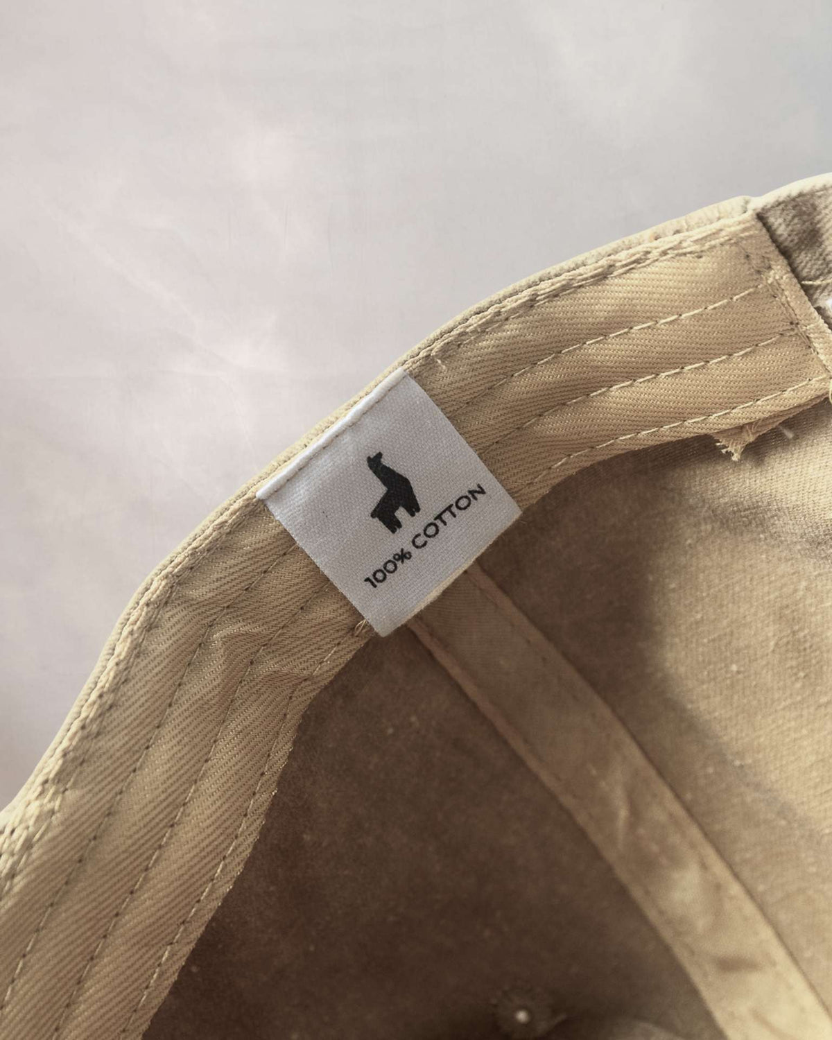 Gorra Beige Brown Qénido