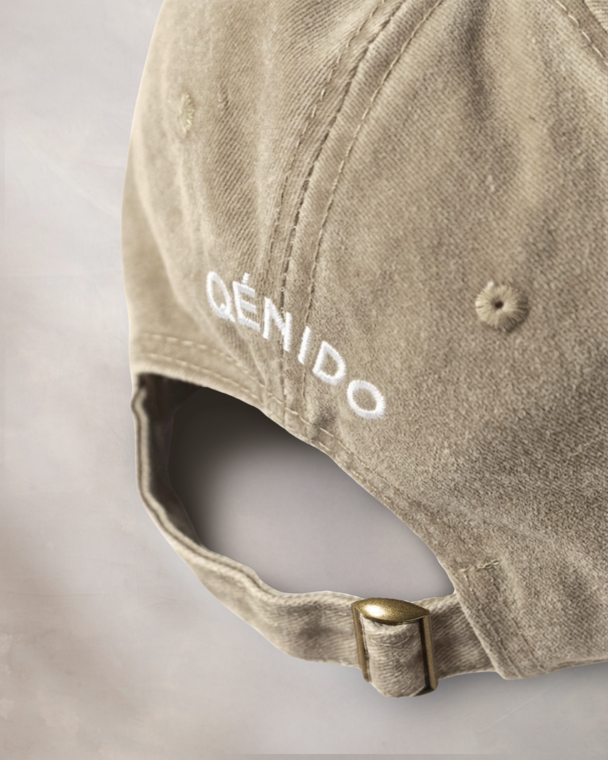 Gorra Beige White Qénido