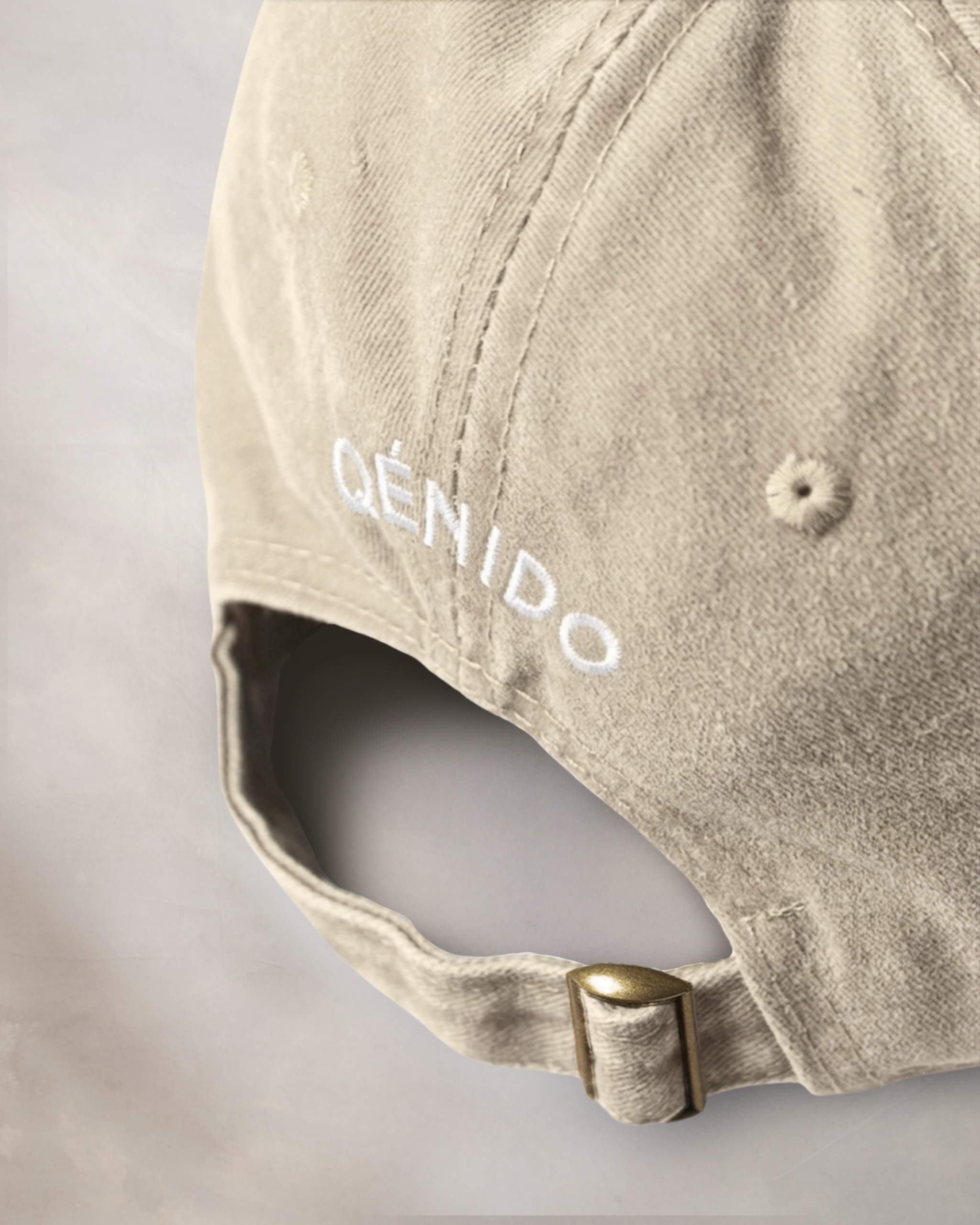 Gorra Beige Claro White Qénido